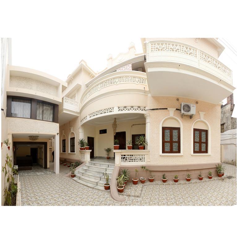 Shree Ganesha Palace Near Kashi Vishwanath Temple Varanasi Esterno foto